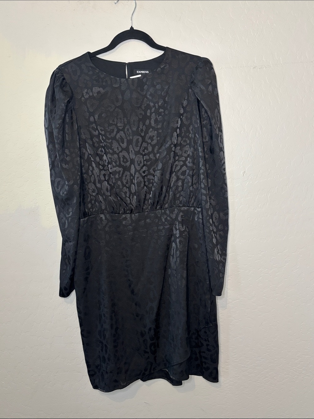 Express Black Long-Sleeve Leopard Jacquard Dress